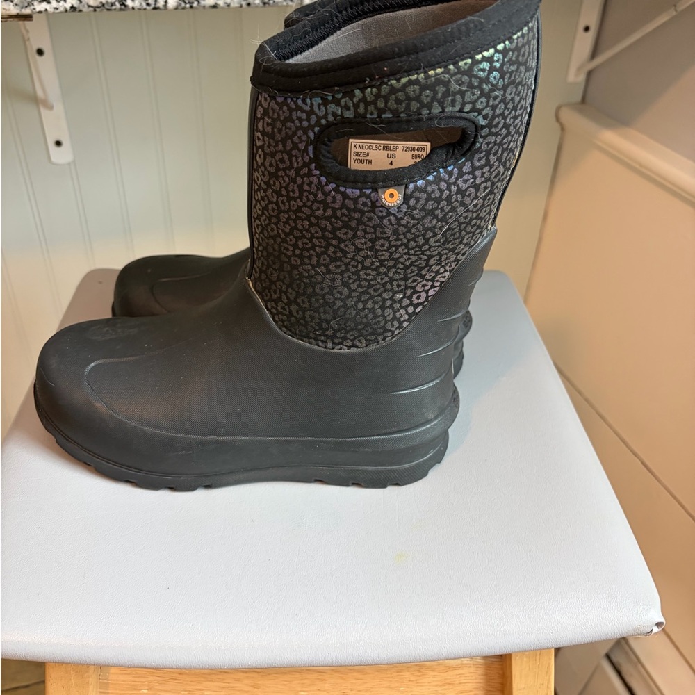 Bogs Kids Black Leopard Waterproof Snow Boots